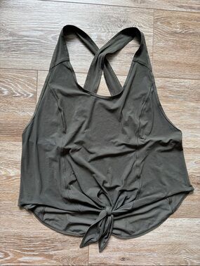 Lululemon Olive Green tie front, criss-cross back tank sz 6